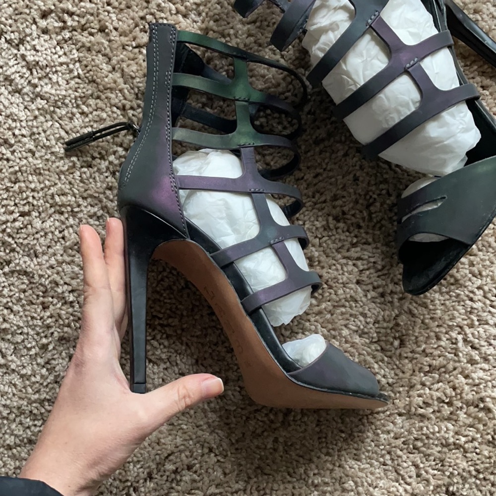 New L.A.M.B. Glow in the dark High Heels - Picture 9 of 9